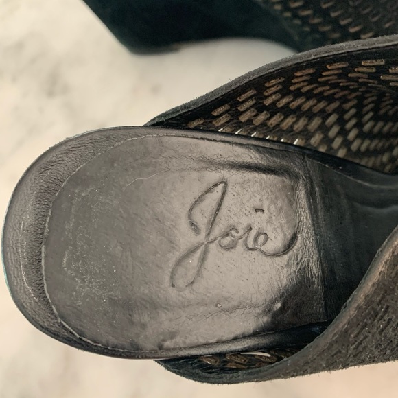 JOIE Suede leather perforated slip on mules black - Picture 4 of 5